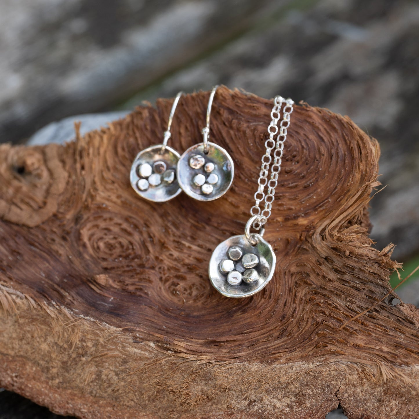 Birds Nest Fungi Round Pendant