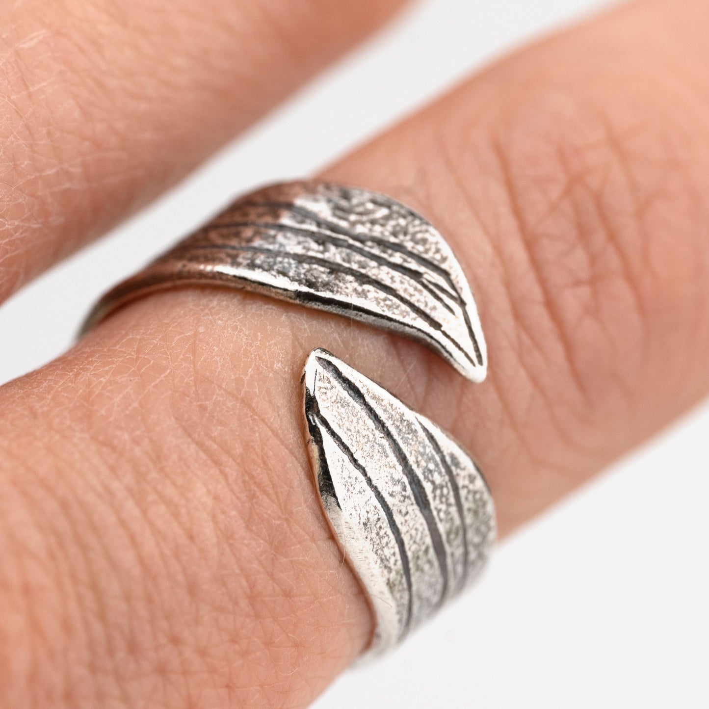 Adjustable Plantain Leaf Ring