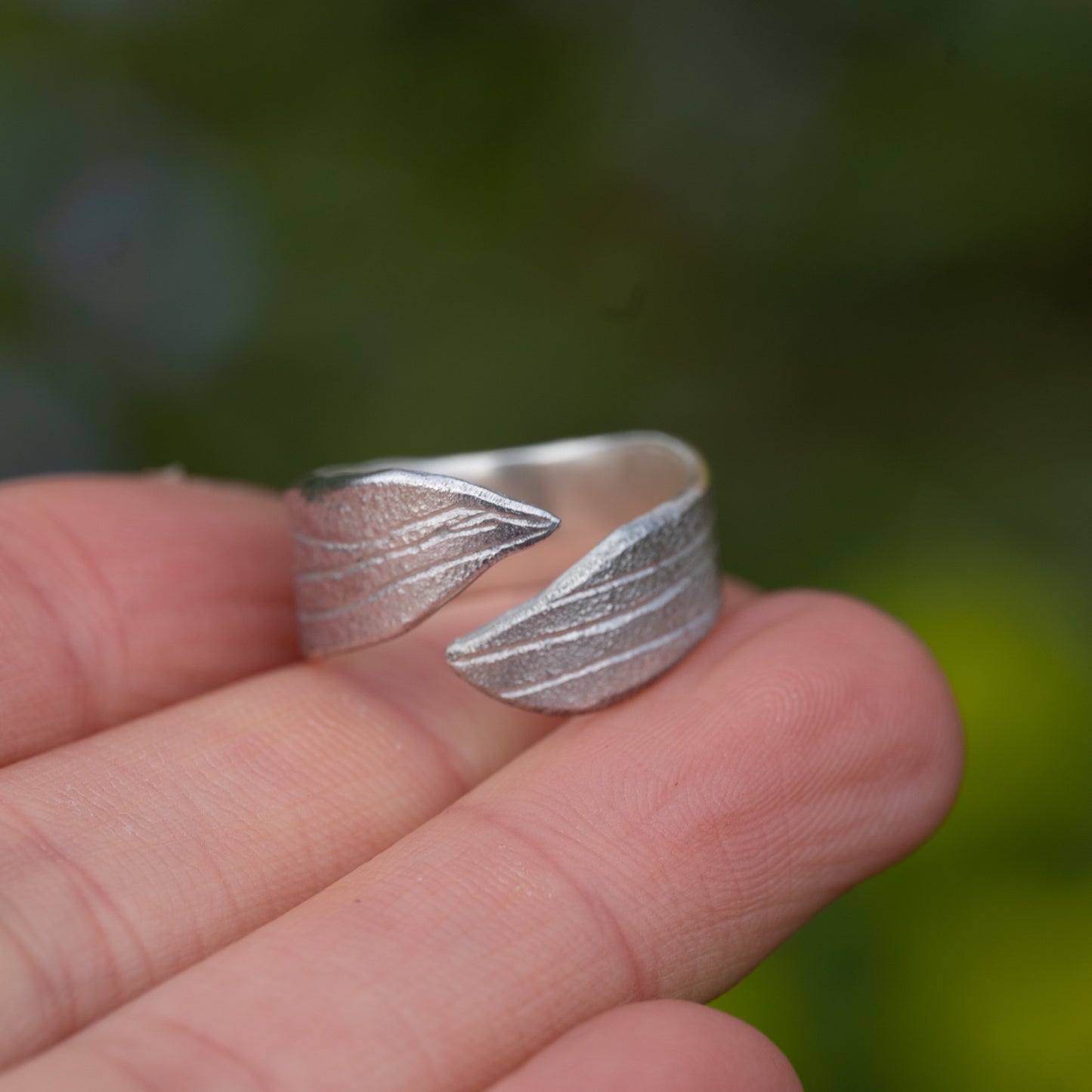 Adjustable Plantain Leaf Ring