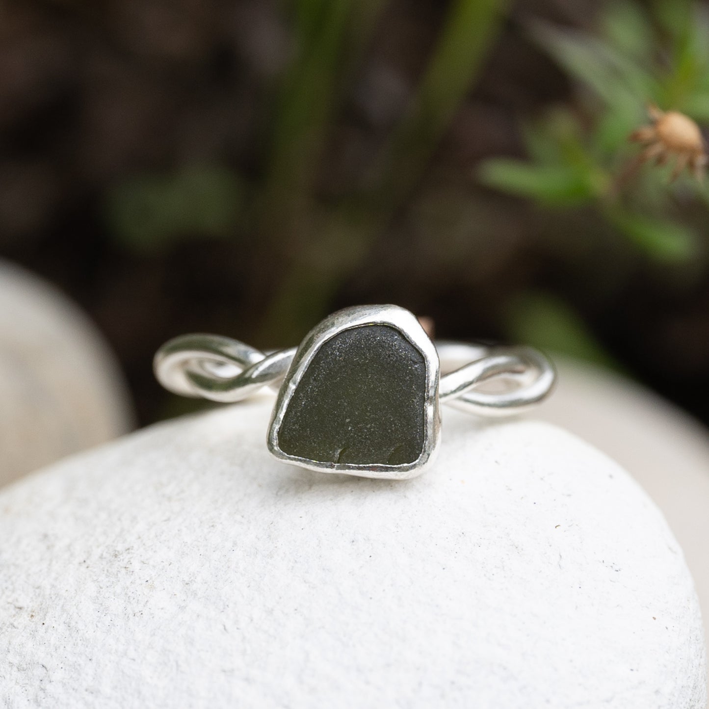 Dark Green Seaglass Ring with Twist Band - Size S