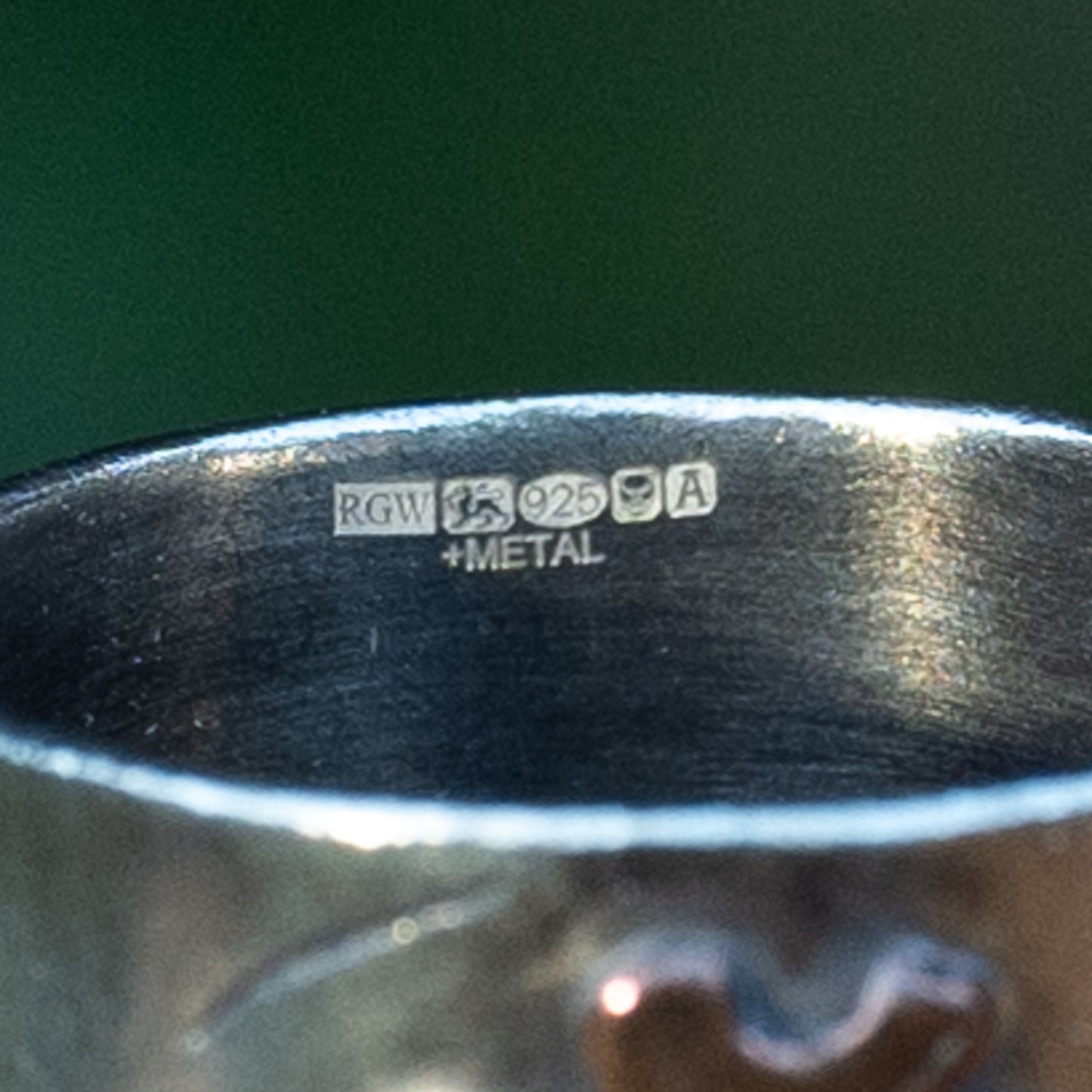 Oak Leaf Ring - Size R